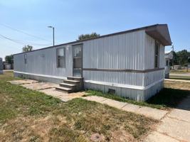 featured image of 270 S Walnut St Trlr 2 #LOT2