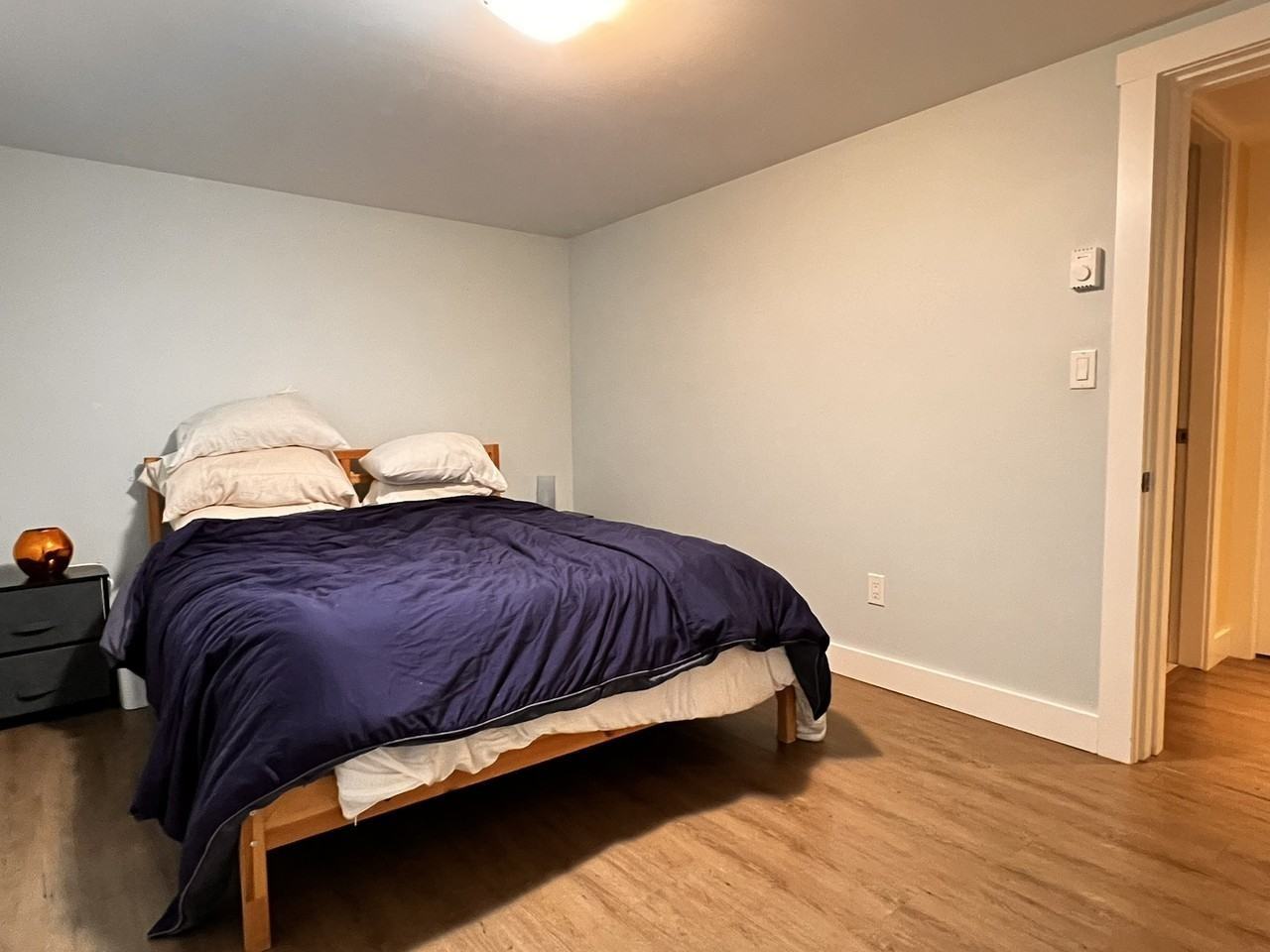 1850 Newton St Lowr - Photo 5 of 9