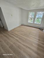 featured image of 252 N Jefferson St #B