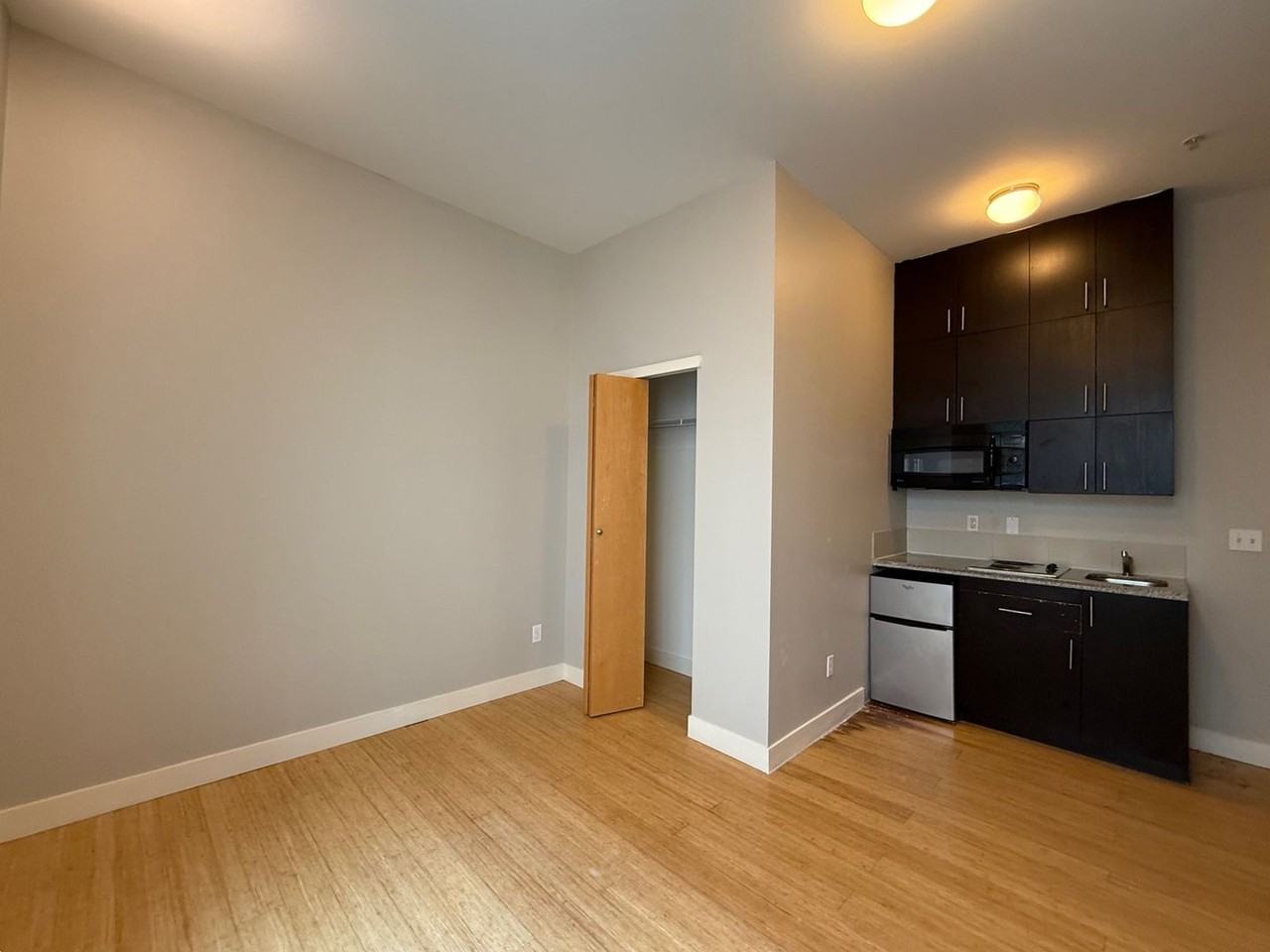 The Den Apartments - Photo 5 of 9