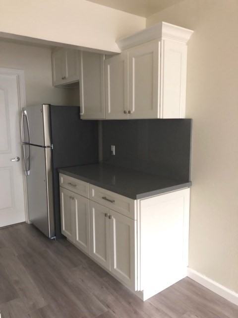 2115 Haste St #307 - Photo 5 of 11