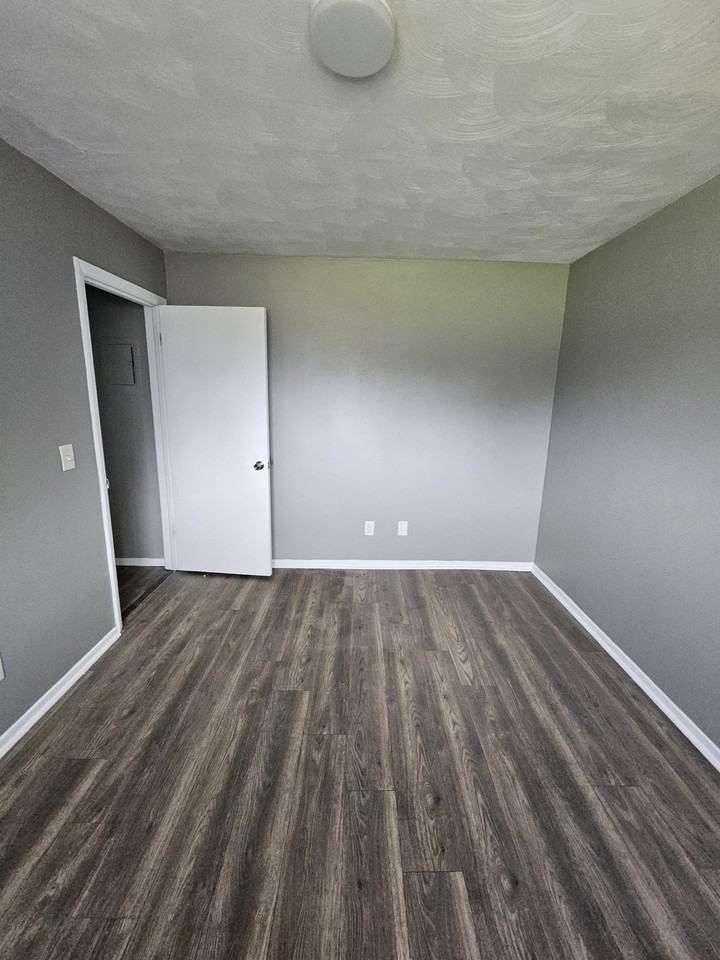 4638 Oberlin Ave #4638B4 - Photo 7 of 14