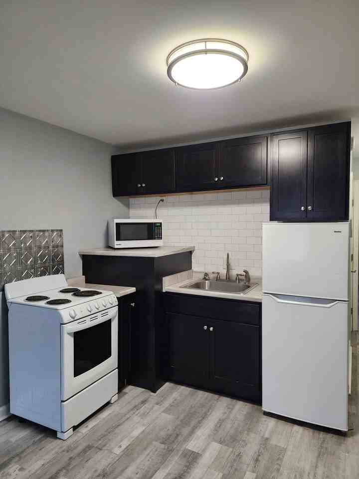 Woodruff Apartments - Photo 5 of 8