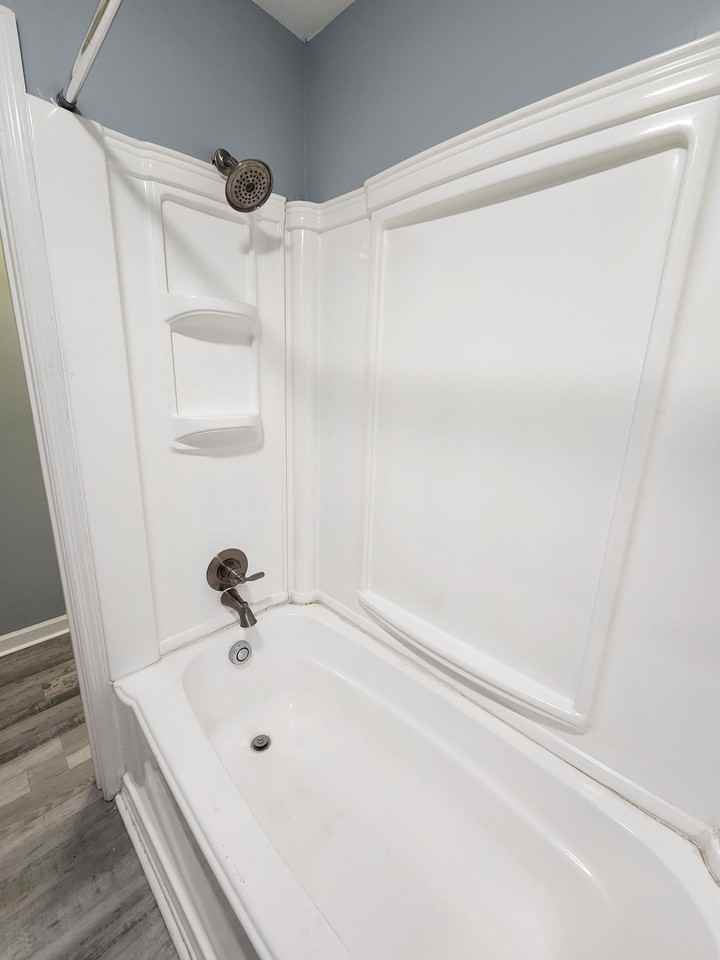 Woodruff Apartments - Photo 7 of 8