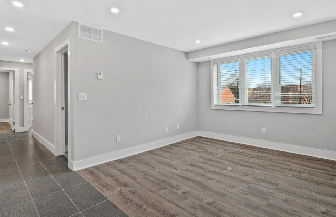 3325 13th St. SE - Photo 2 of 13