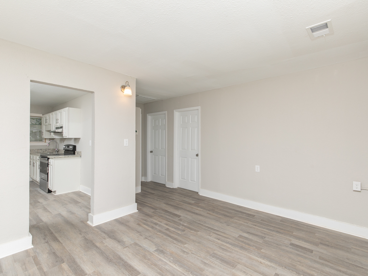 5017 Georgia Rd - Photo 5 of 10