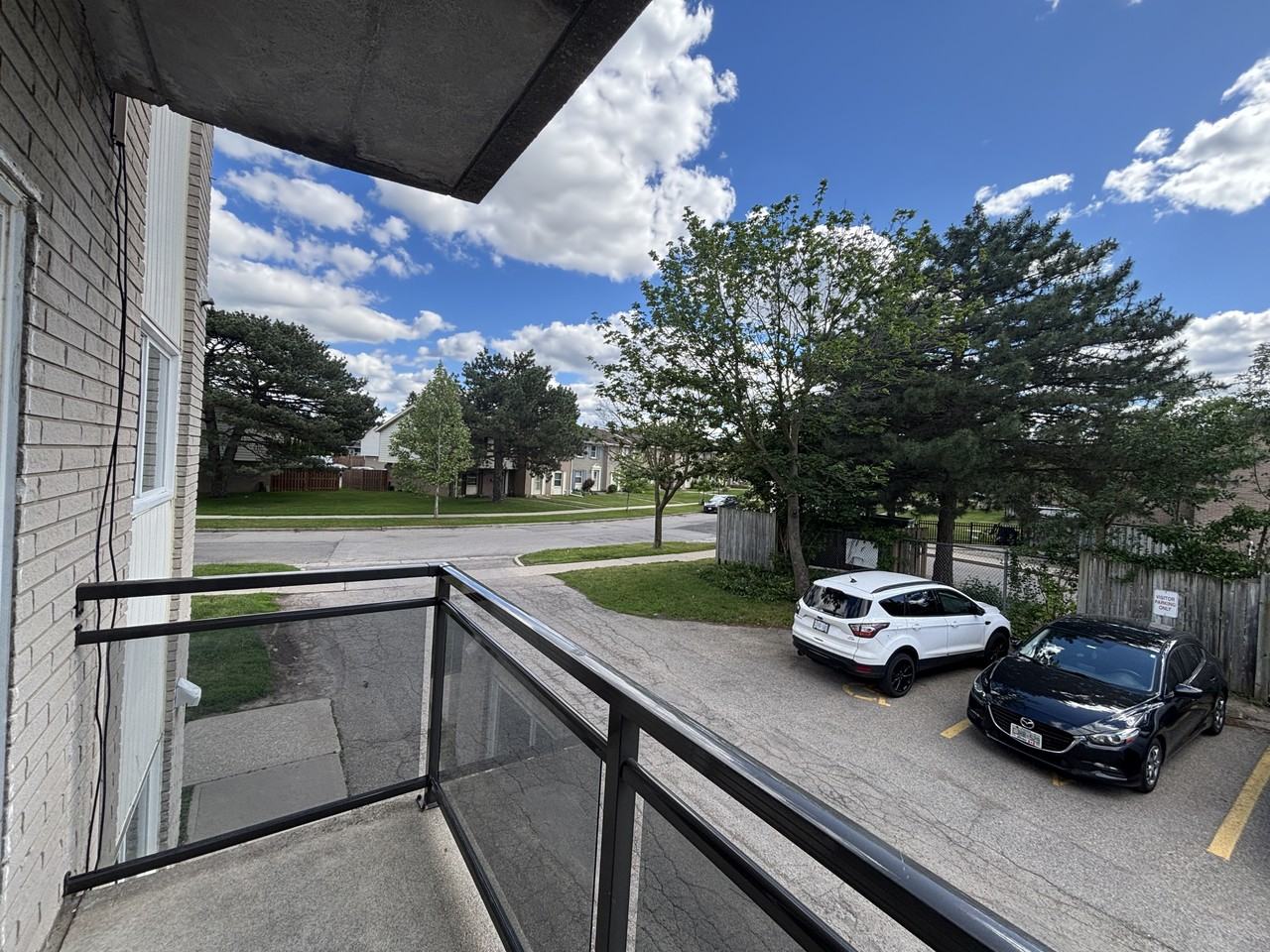 50 201-50 Queenston Drive #201 - Photo 4 of 11
