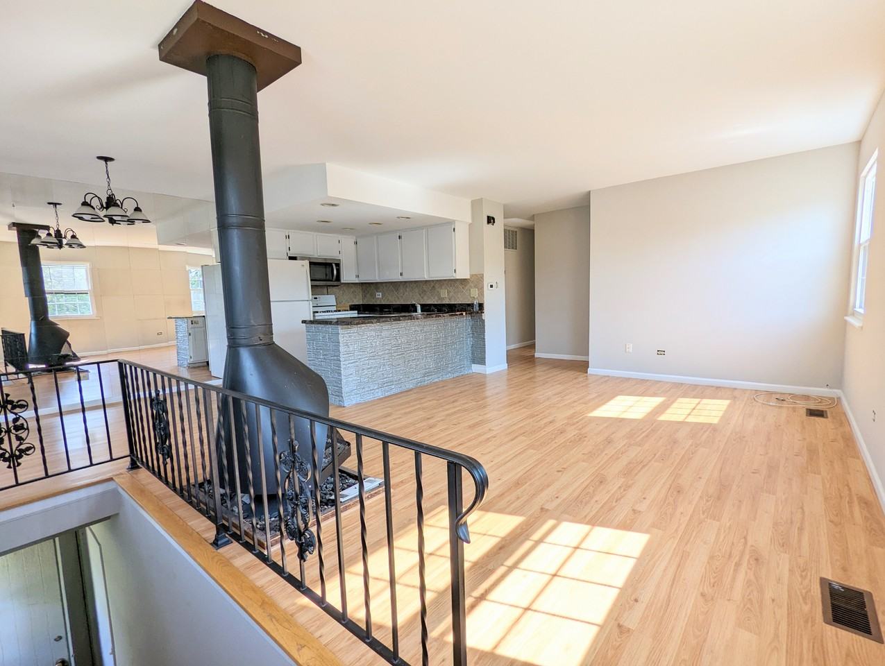 2133 N Ginger Creek Dr #1 - Photo 3 of 13