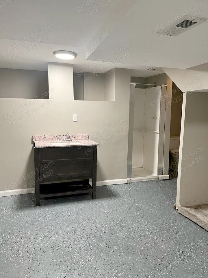 2212 F Street1 #1 - Photo 5 of 12