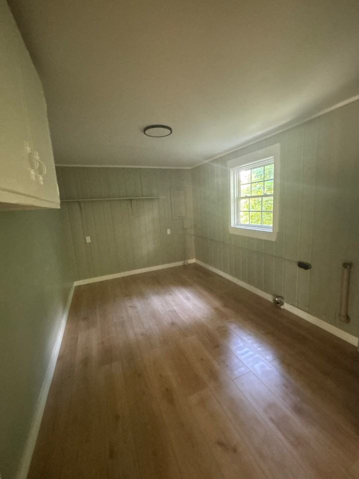 2421 Mt Carmel Rd #1 - Photo 5 of 14