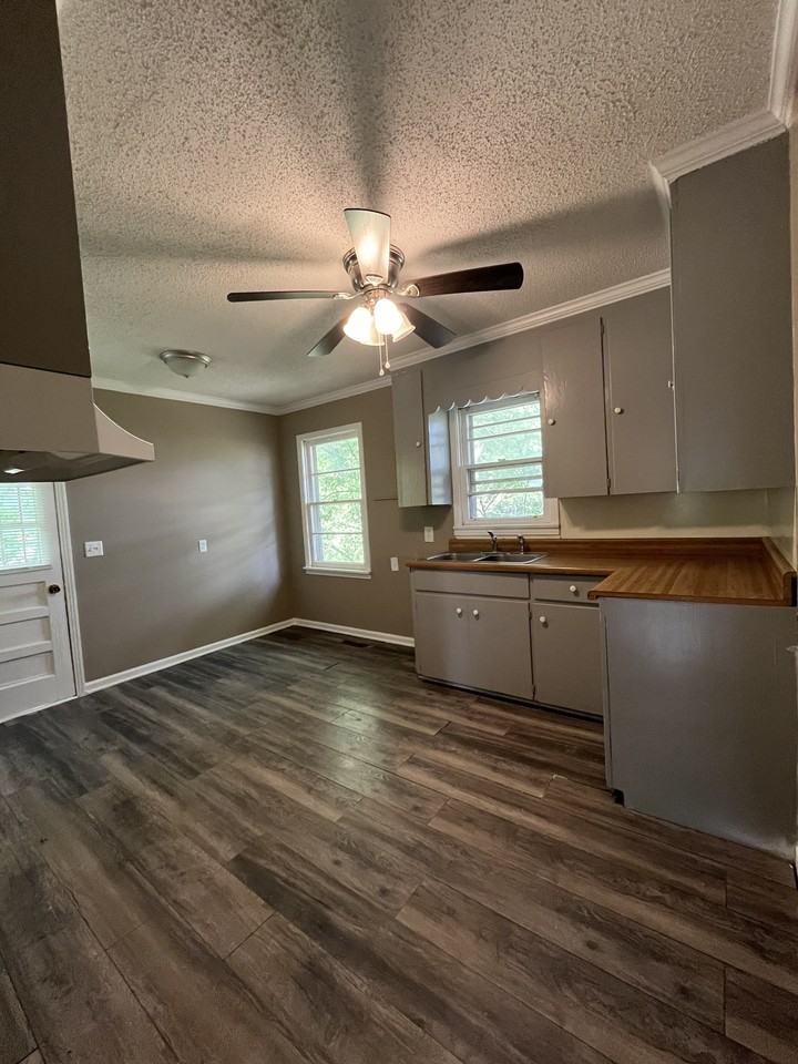 438 Lennanwood Ave #1 - Photo 5 of 9