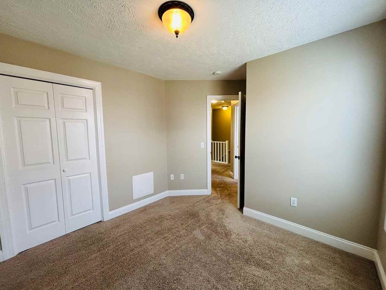 365 Silver Leaf Dr - Photo 3 of 18