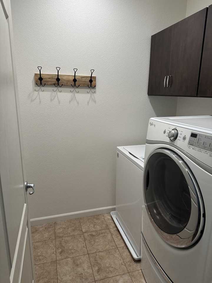 4045 Neapolis Ln #1 - Photo 5 of 23