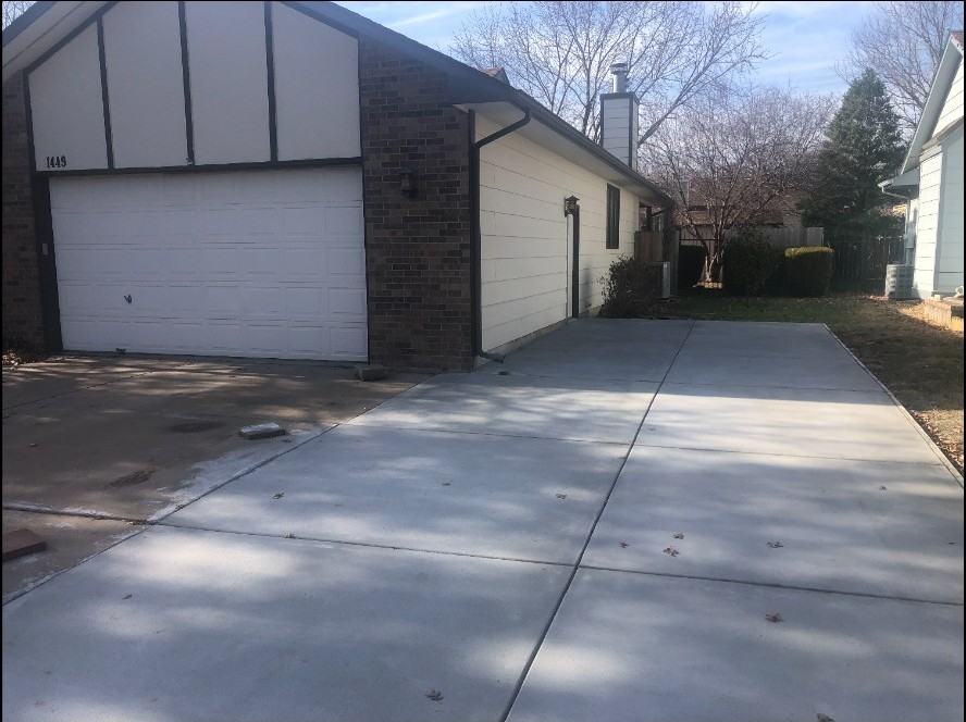 1449 N Judith St #1 - Photo 3 of 5