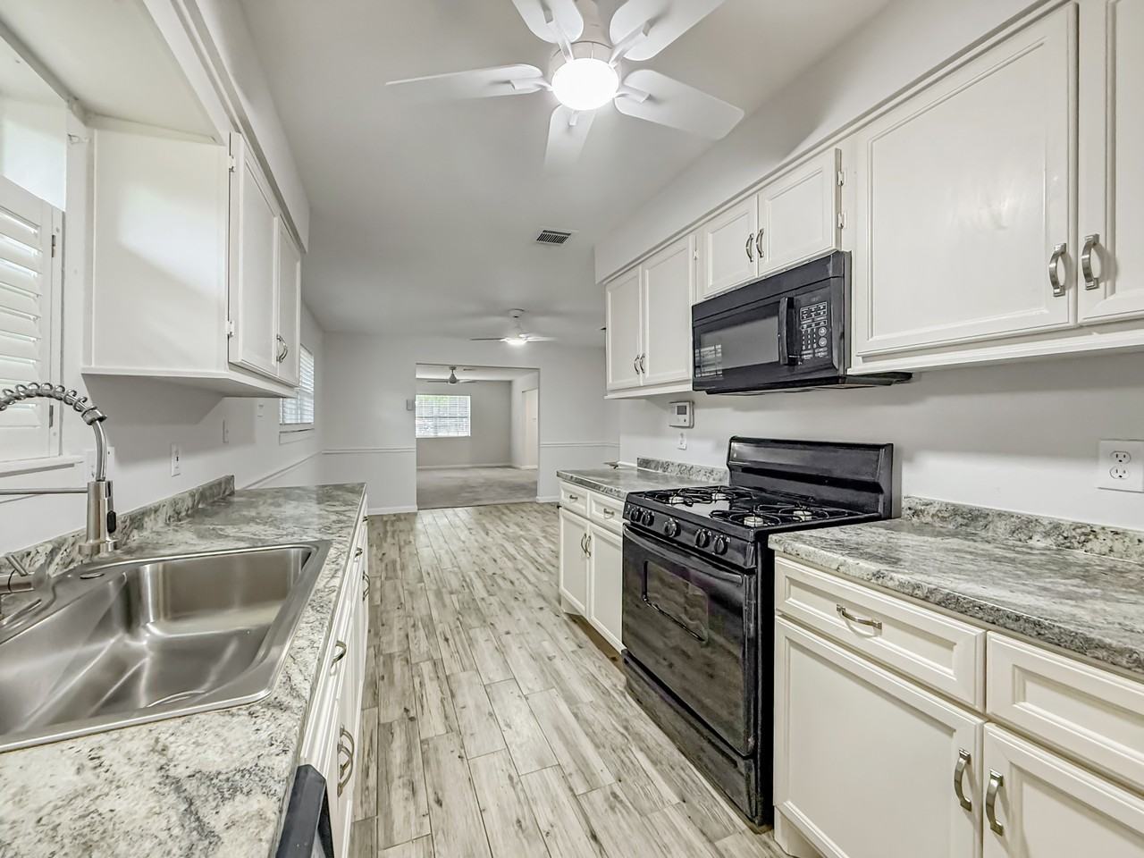 3514 Valerie Ln #1 - Photo 5 of 15