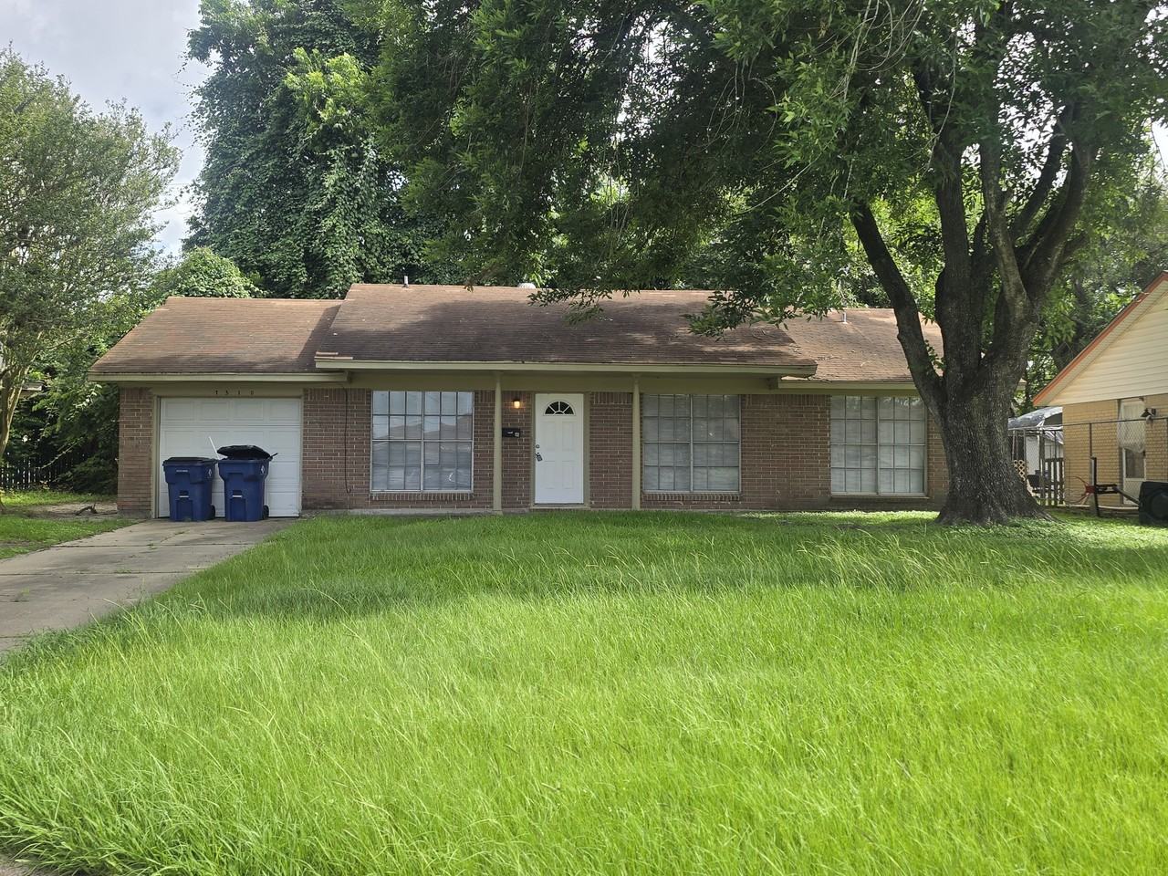 7510 Hummingbird Ln #1