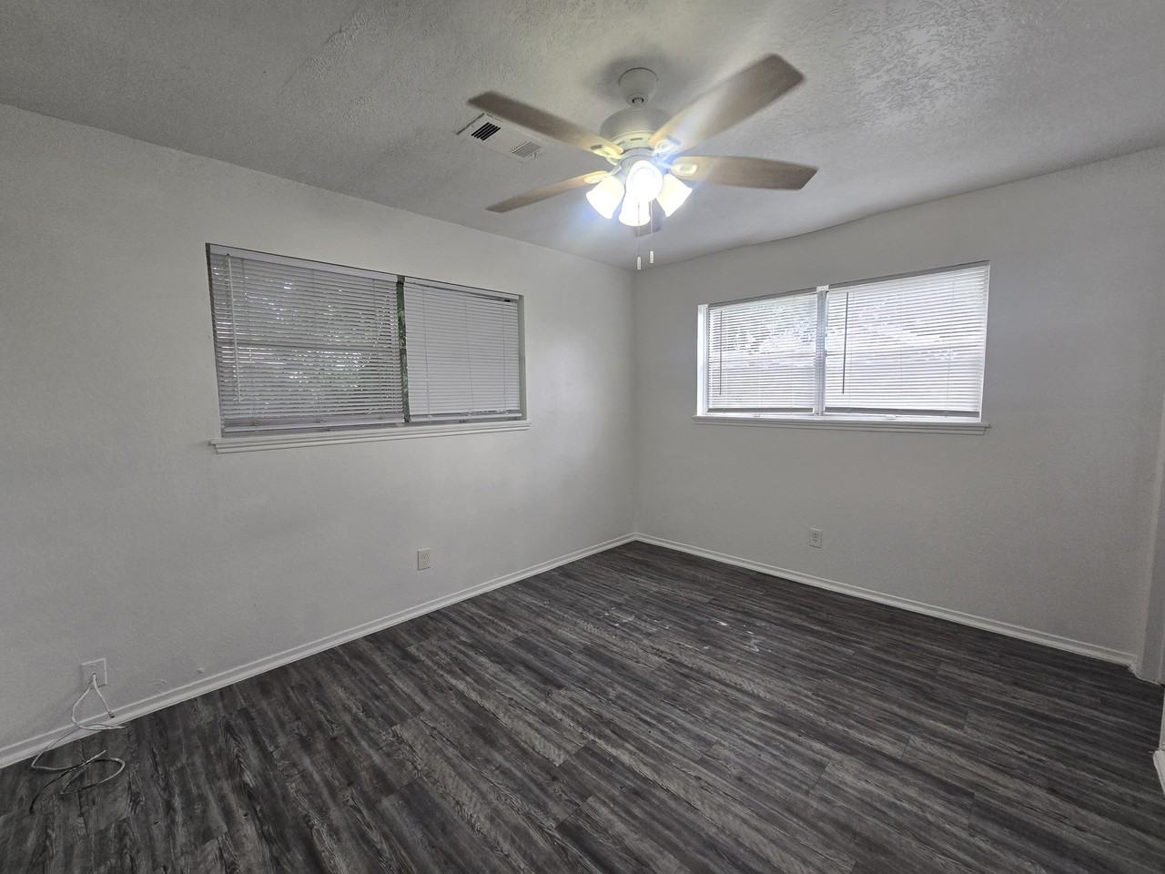 7510 Hummingbird Ln #1 - Photo 6 of 14