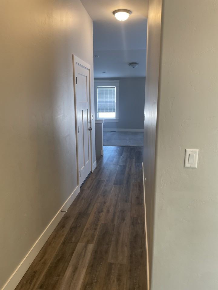 3351 E Kathaway Ln #1 - Photo 2 of 10