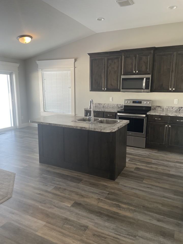 3351 E Kathaway Ln #1 - Photo 4 of 10