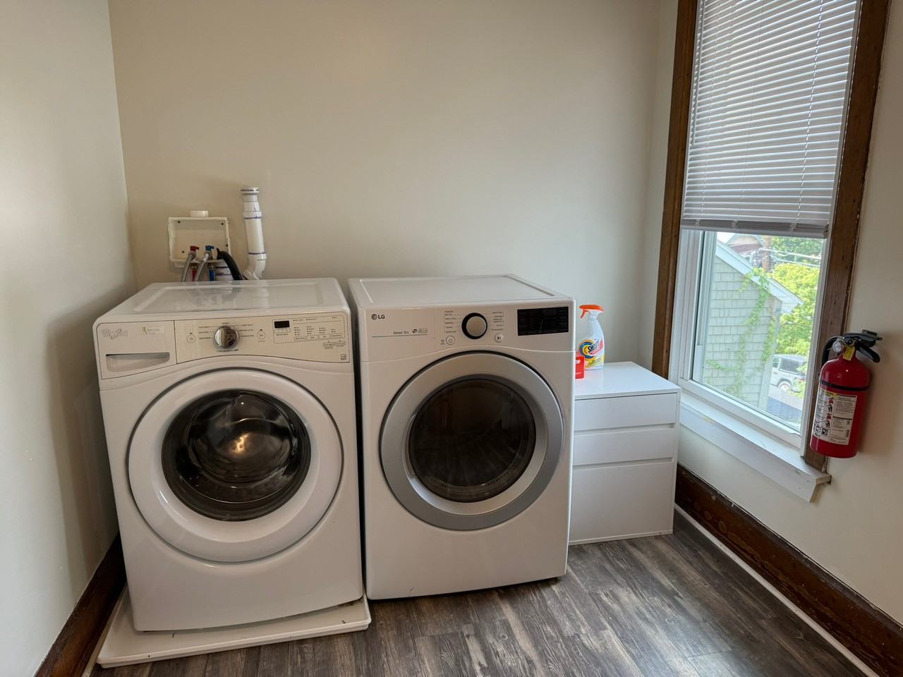 215 Prospect St #1 - Photo 7 of 41