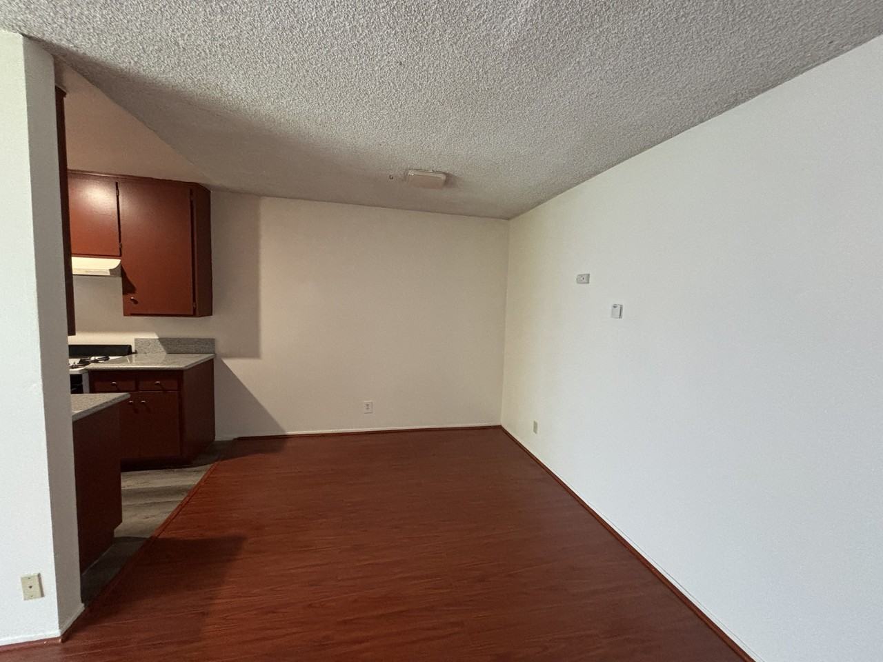 5213 Meridian Street - Photo 7 of 17