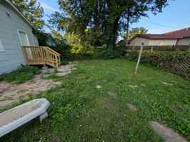 featured image of 1011 Ne Seward Ave #1