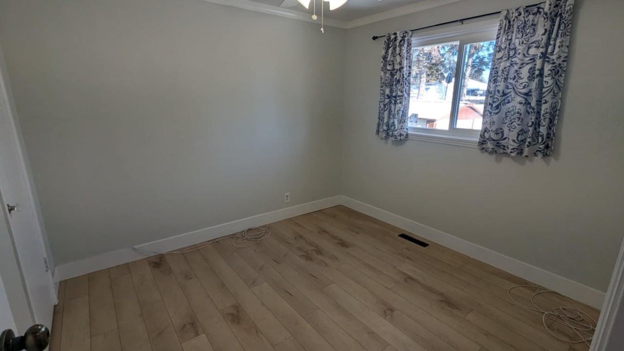 785 Parkdale St #1 - Photo 2 of 7