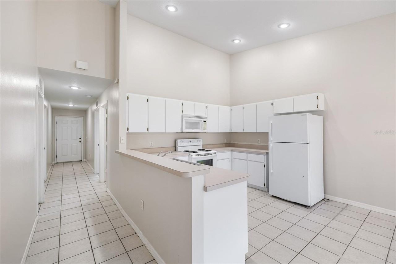 37228 Grassy Hill Ln #1 - Photo 7 of 20