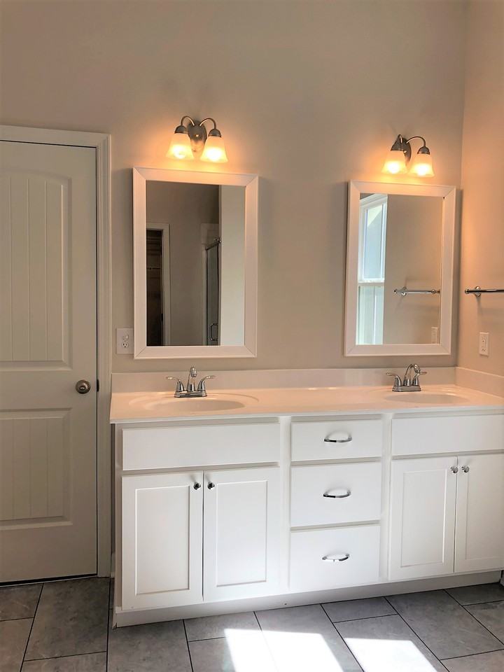 3056 Stanhope Dr #1 - Photo 7 of 14