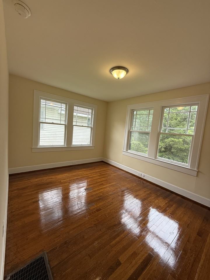 7420 3rd Ave S #1 - Photo 5 of 15