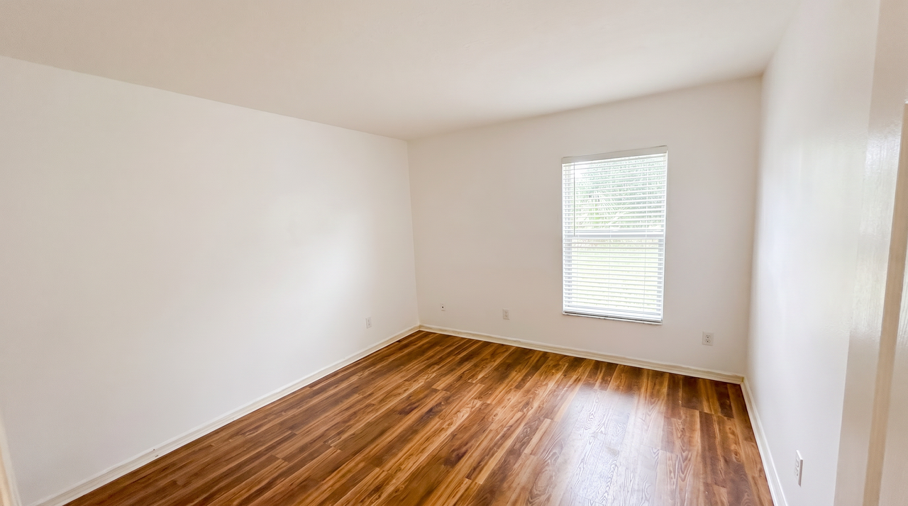 1481 Sw Algardi Ln #1 - Photo 6 of 11
