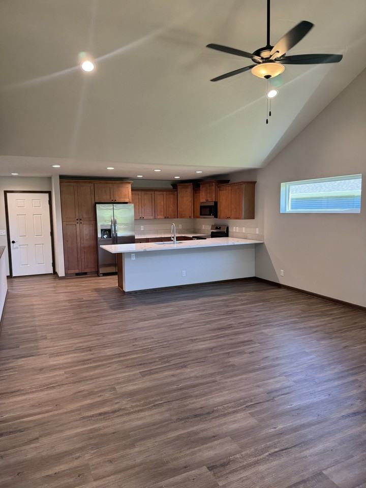 4840 S 1st St #1 - Photo 5 of 23