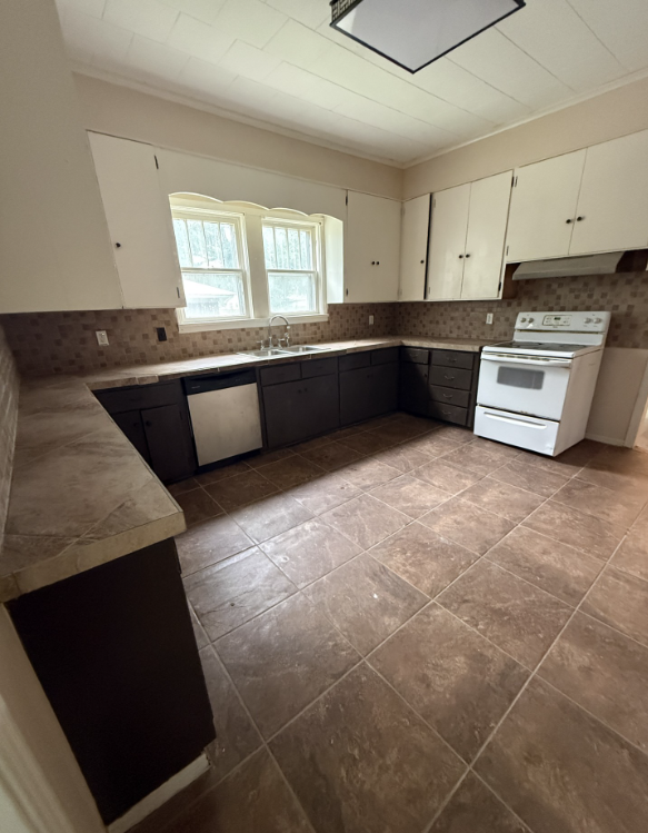 1527 Boggan Dr #1 - Photo 4 of 11