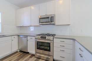 ZO- 1542 Simsbury St - Photo 1 of 1
