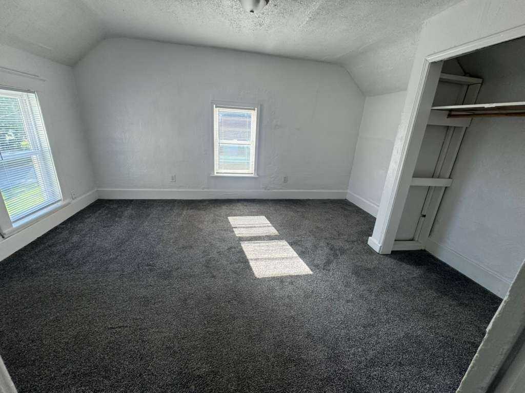 131 W Lordeman St #1 - Photo 2 of 11