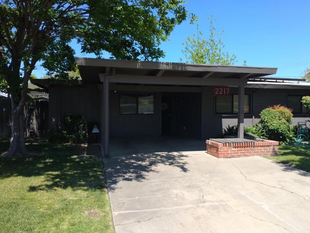 2217 Polk Way - Photo 2 of 41