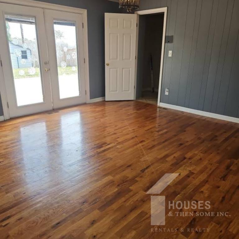 423 Rollingwood Dr - Photo 5 of 22