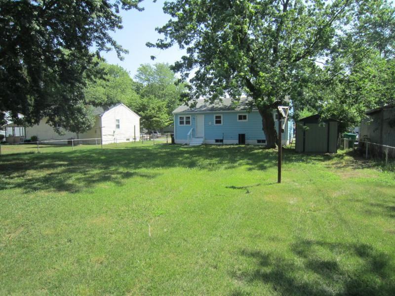11 Glenwood Dr - Photo 4 of 50