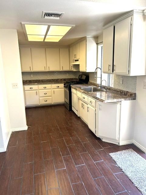 165 Tiger Ln - Photo 4 of 17