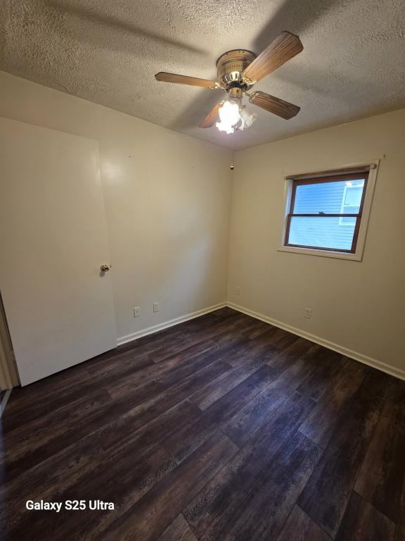 728 S Leeds St - Photo 3 of 10
