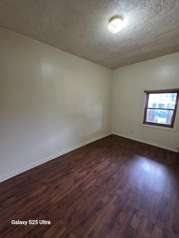 728 S Leeds St - Photo 5 of 10