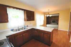 6496 Calkins Rd - Photo 5 of 20