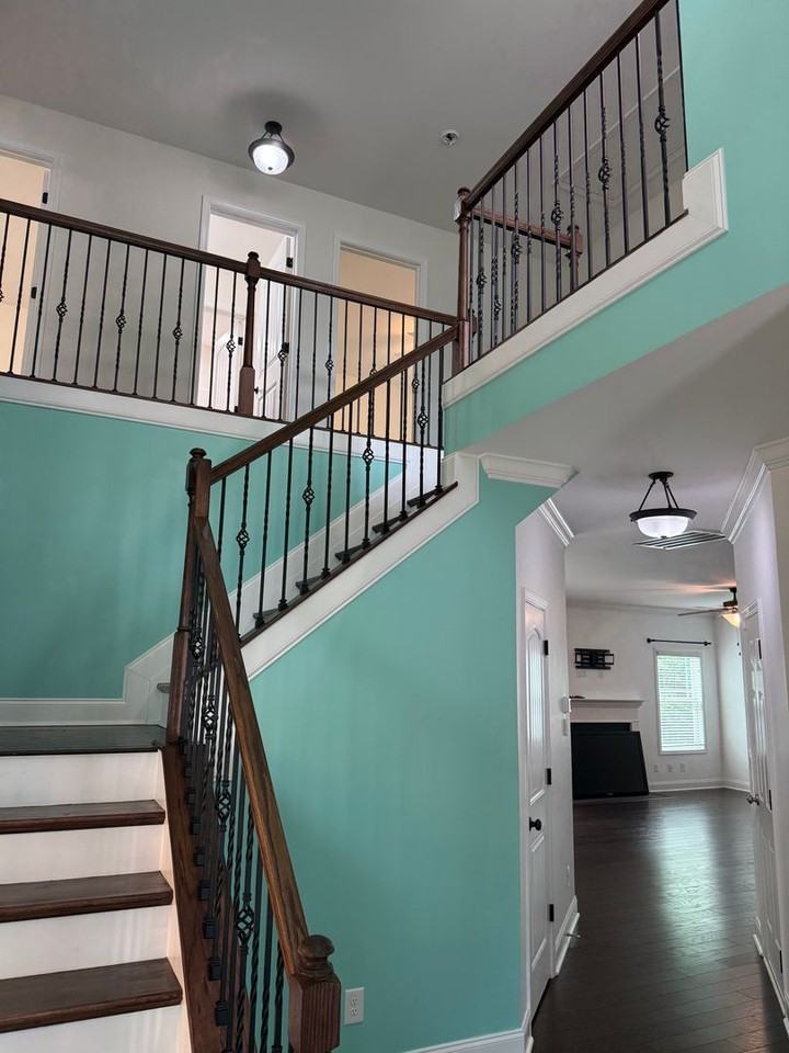 1103 Magenta Way - Photo 2 of 23