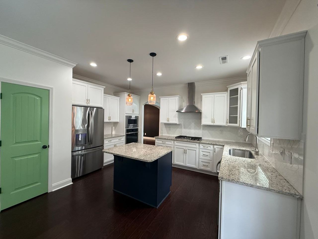 1103 Magenta Way - Photo 3 of 23