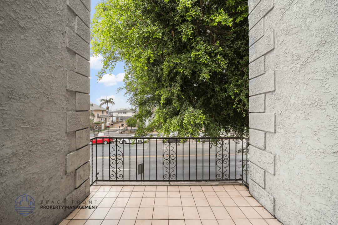 402 N. Soto St. - Photo 7 of 15