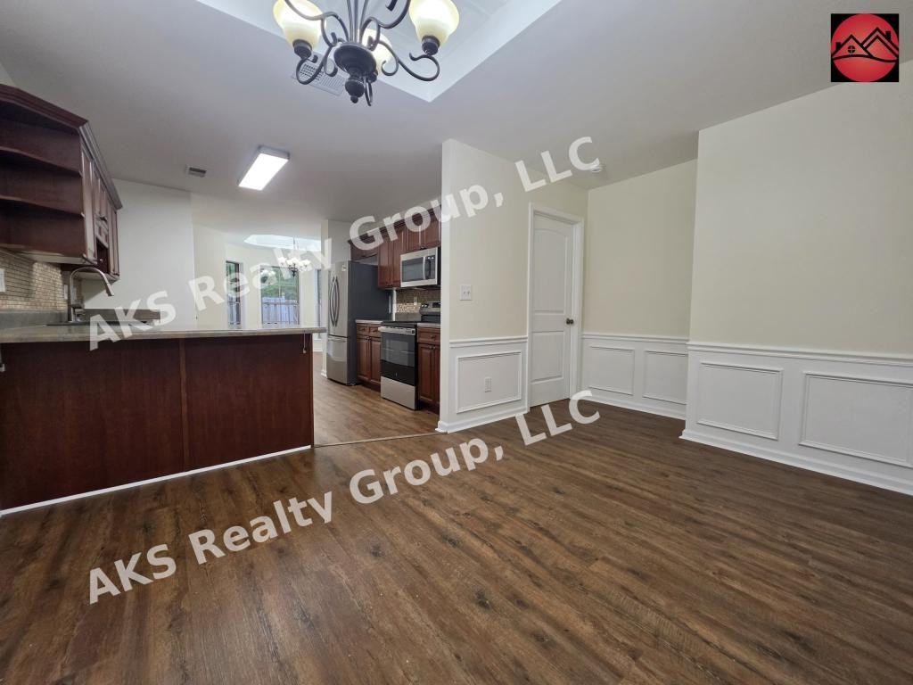 6116 Townley Way - Photo 5 of 19