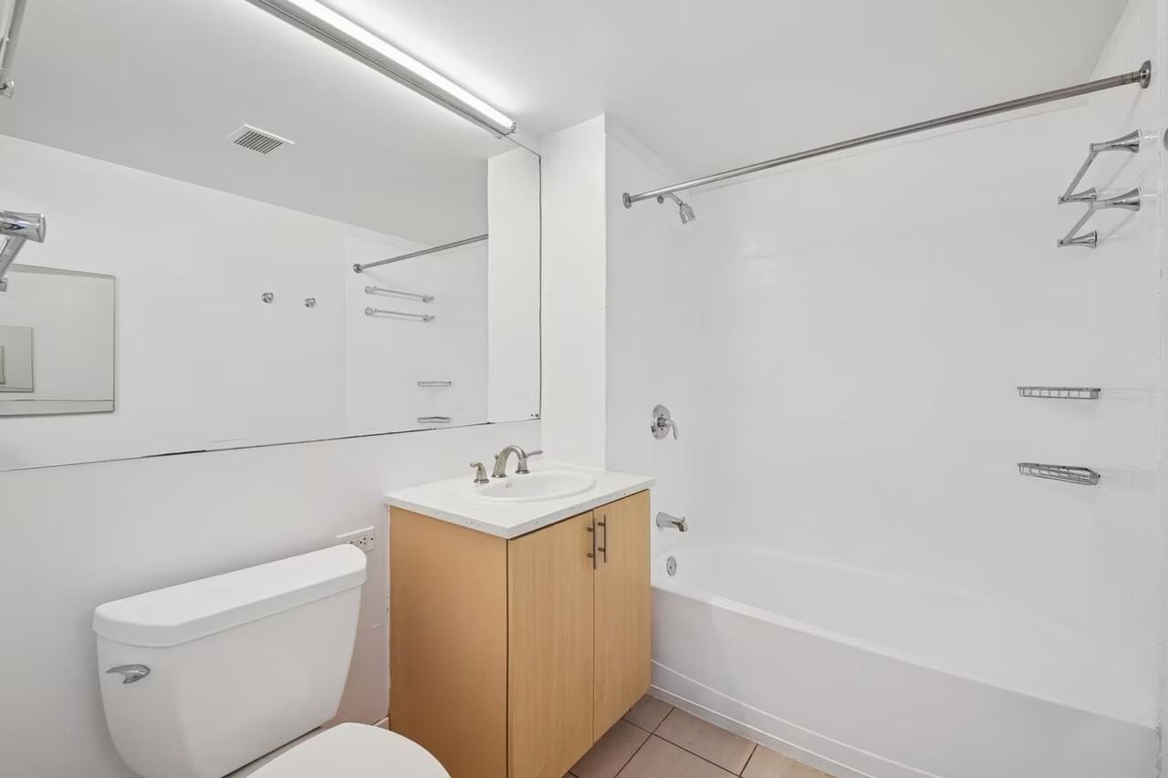 153-30 89th Avenue #3 - Photo 3 of 13