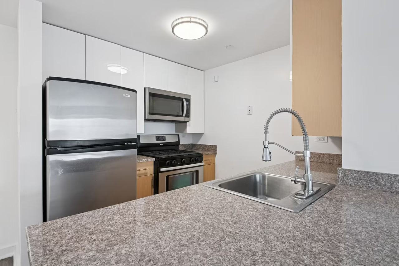 153-30 89th Avenue #3 - Photo 6 of 13