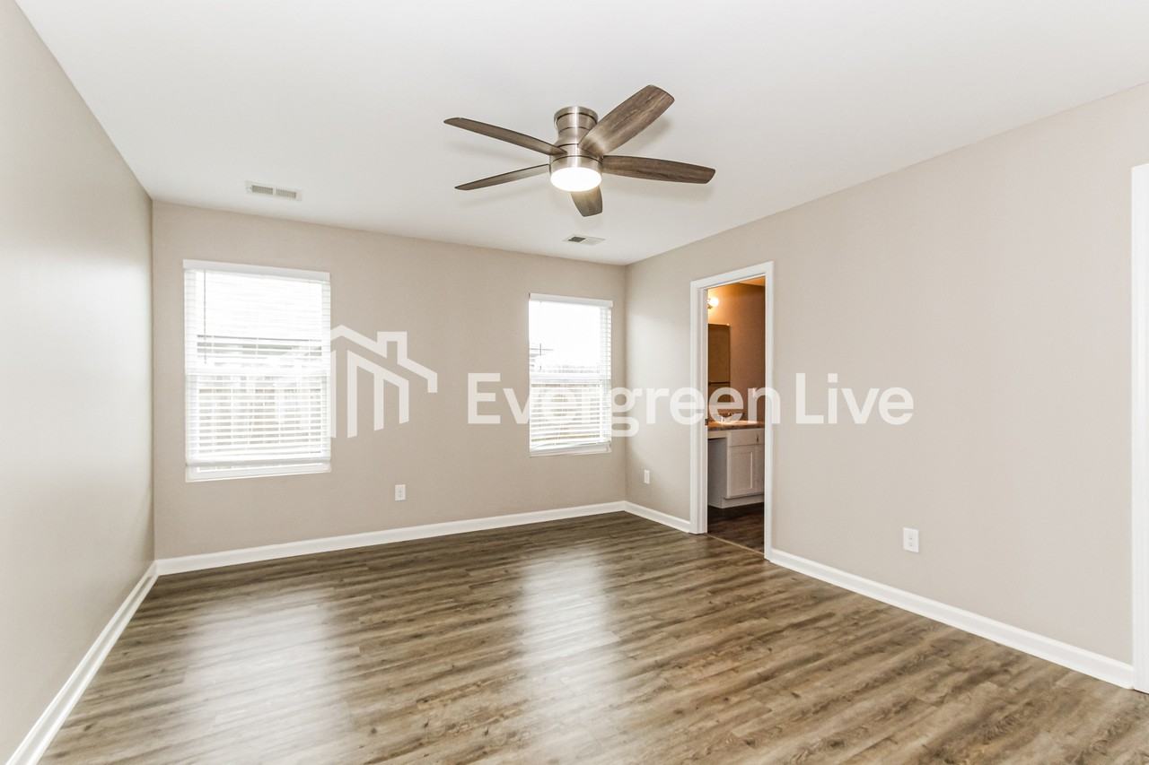 105 Cambridge Park Dr - Photo 6 of 14