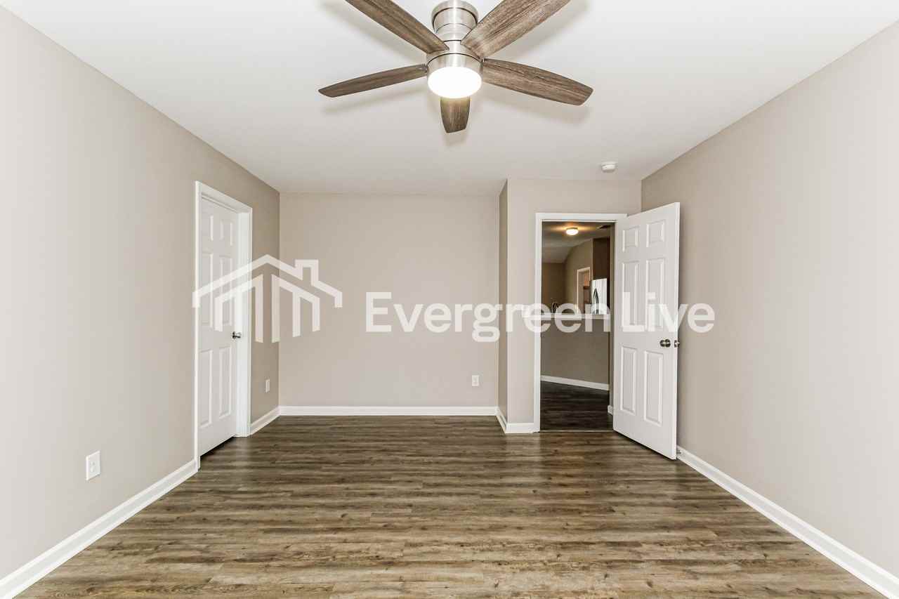 105 Cambridge Park Dr - Photo 7 of 14